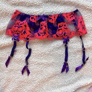 KARLIE Agent Provocateur Suspender 4